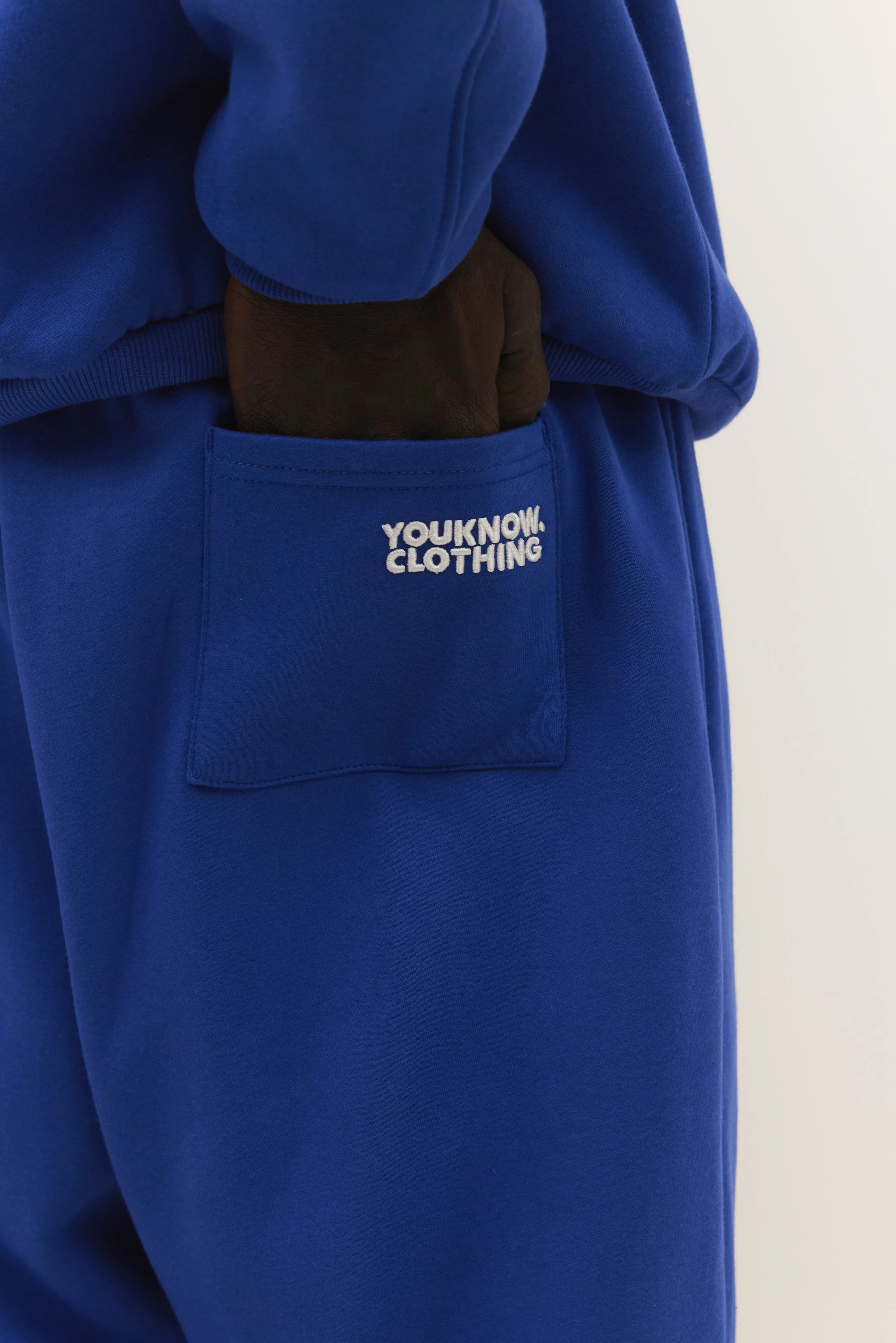 BLOCK CUFFED SWEATPANTS | BLUE
