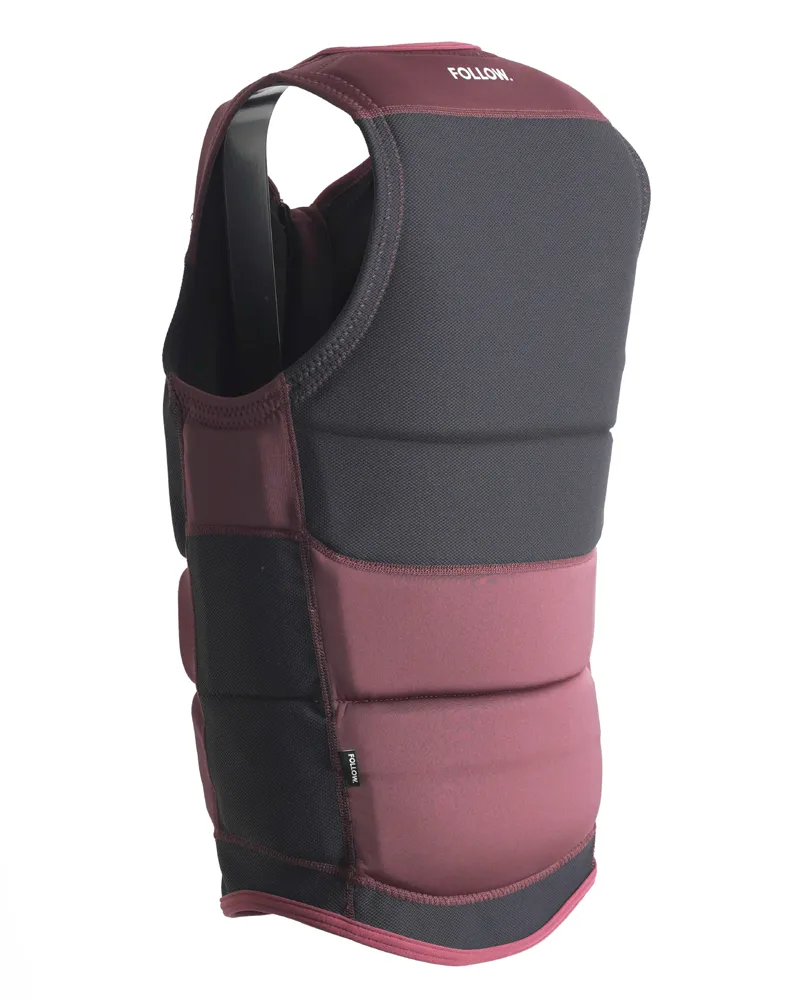 Follow Capiva Vest