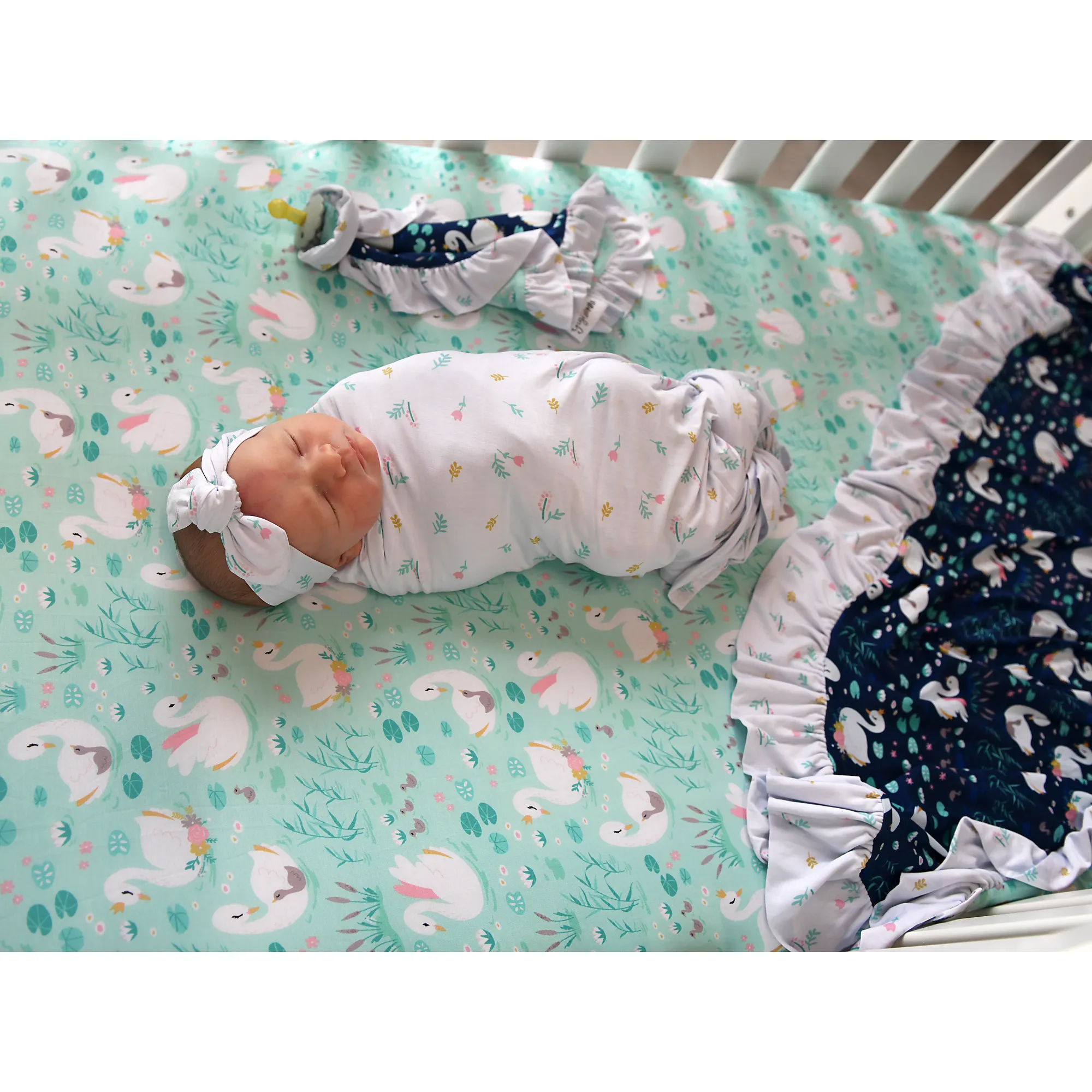 Lennon SWADDLE
