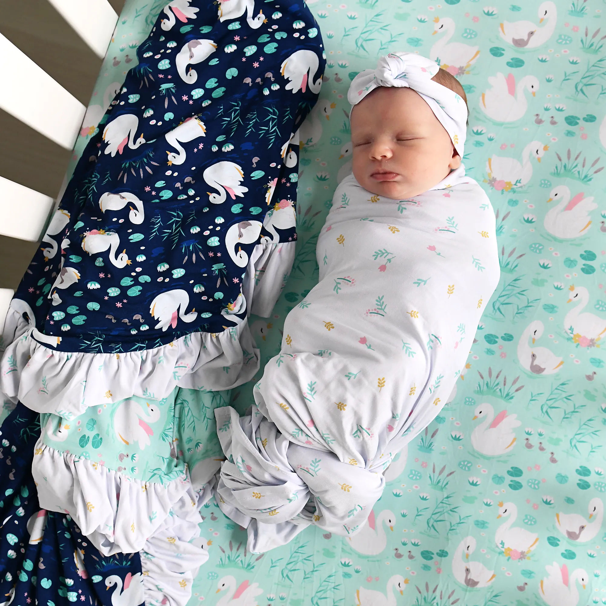 Lennon SWADDLE