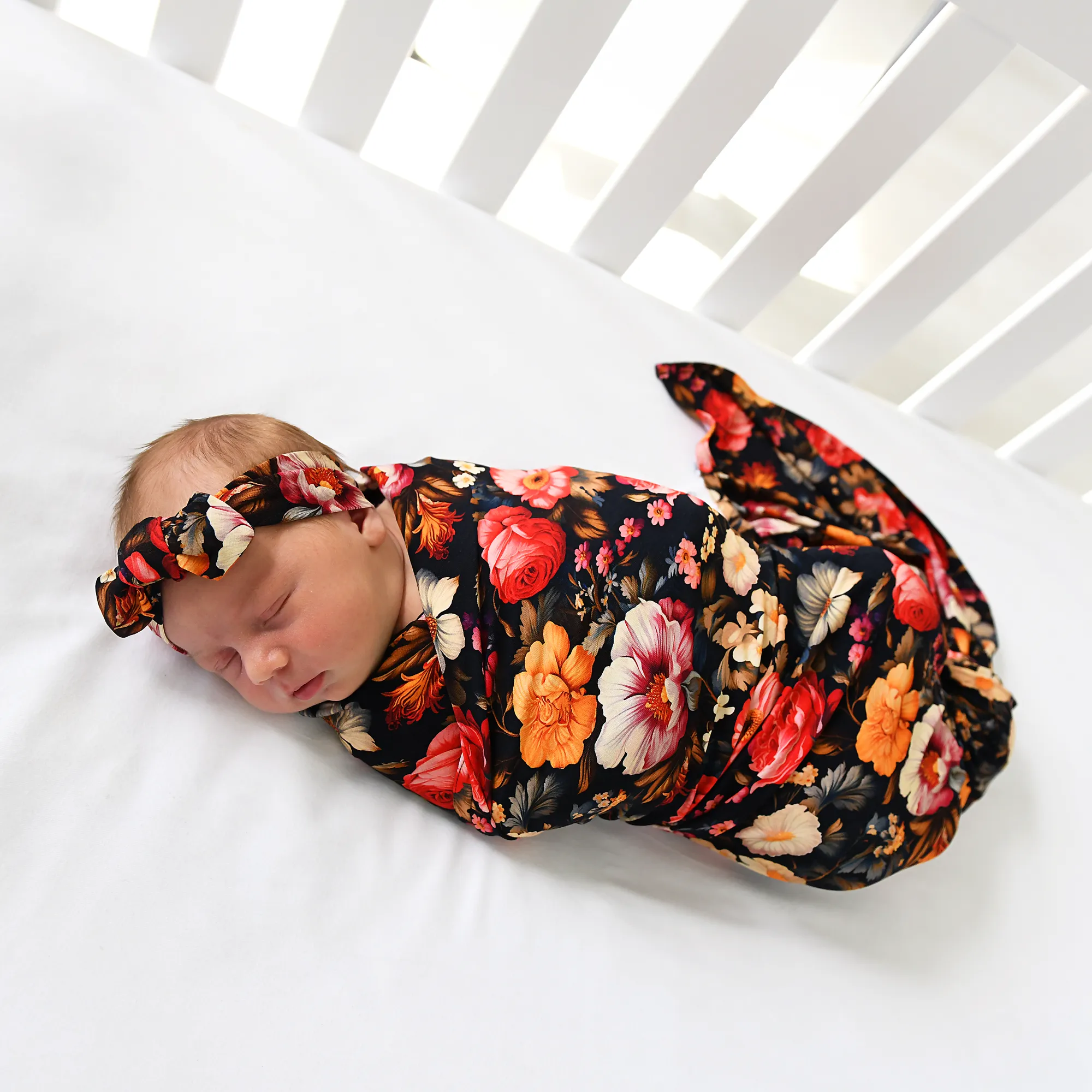 Lola SWADDLE