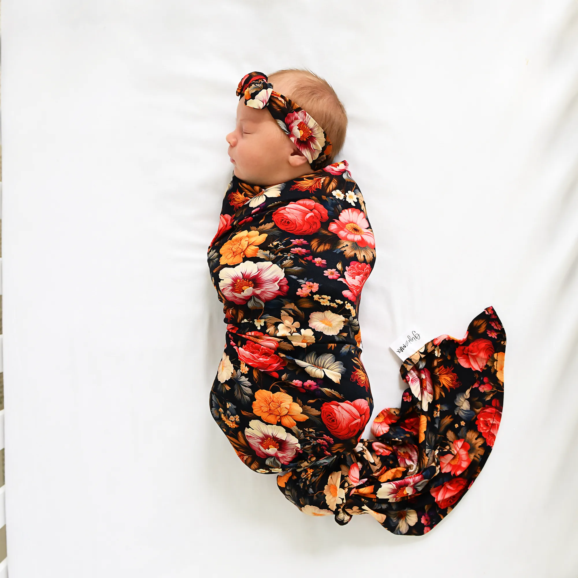 Lola SWADDLE