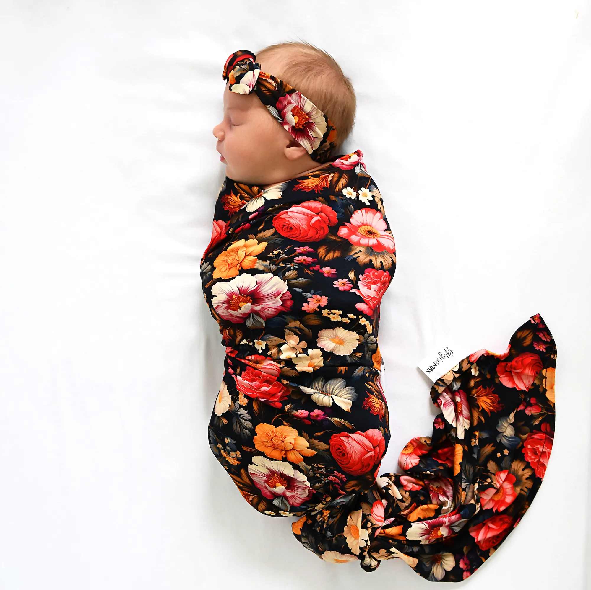 Lola SWADDLE