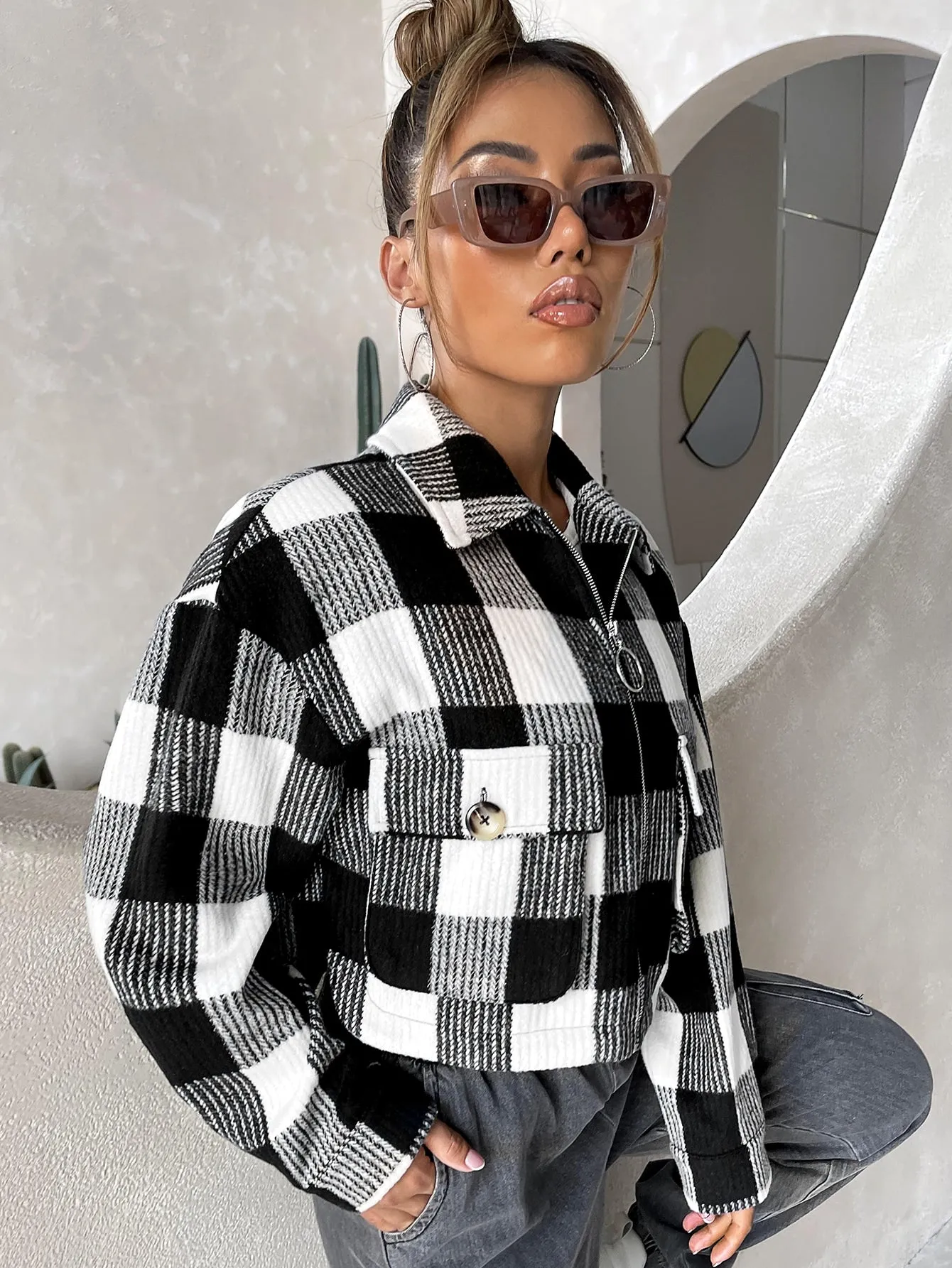Plaid Pocket Long Sleeve Collar Crop Women Overcoat